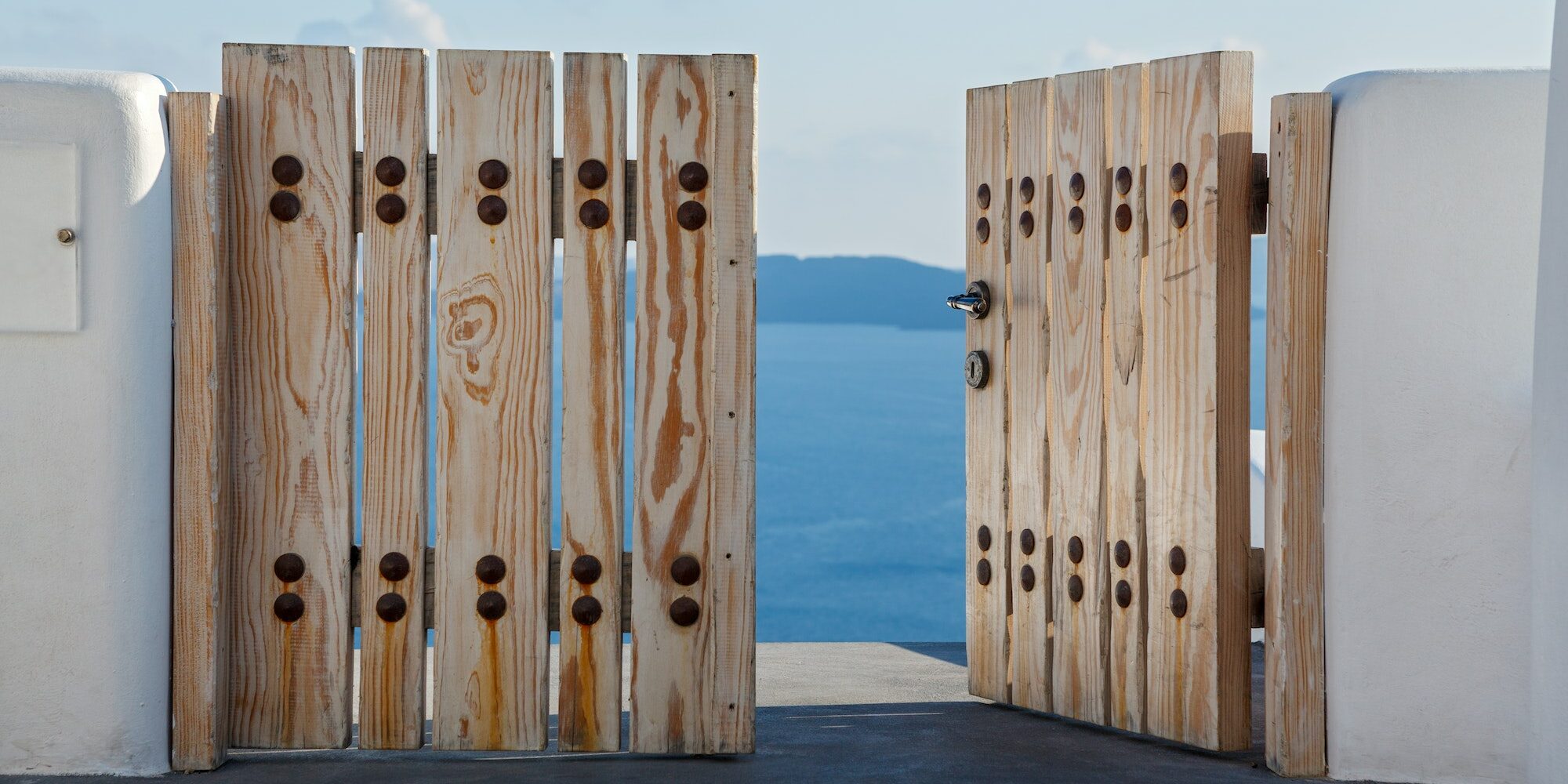 Wooden gates to the sea